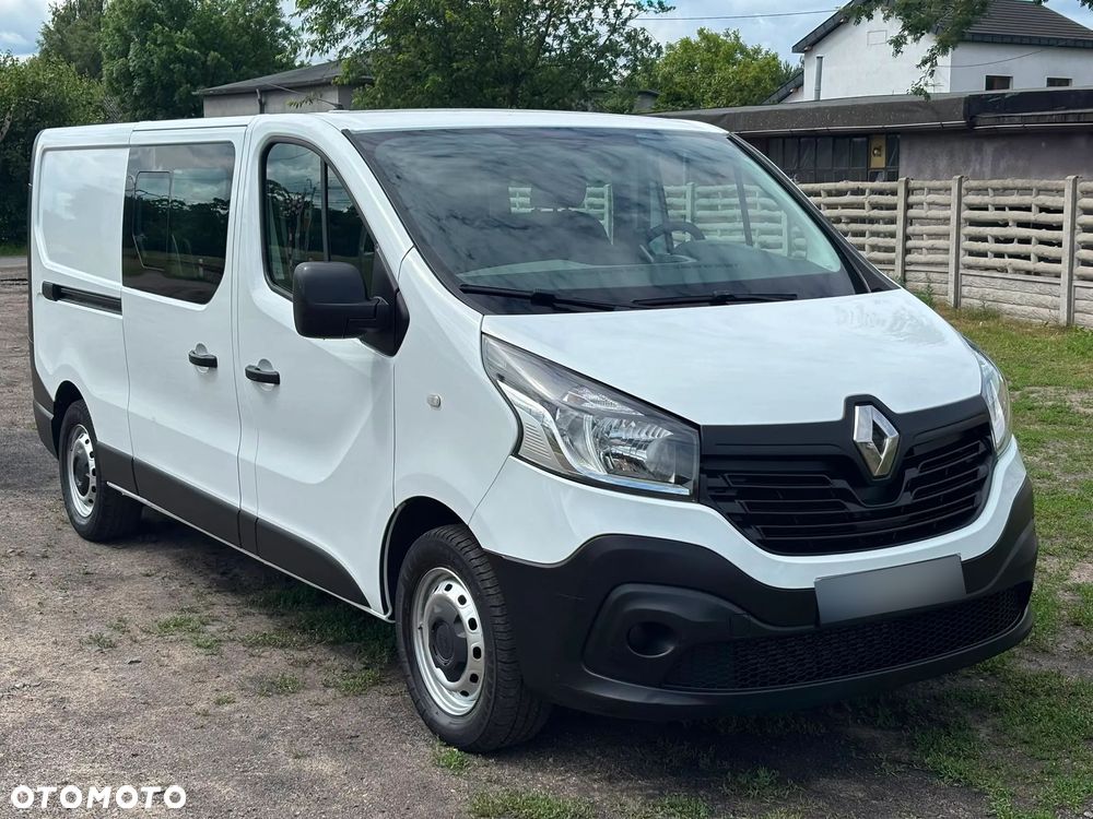 Renault Trafic - 1