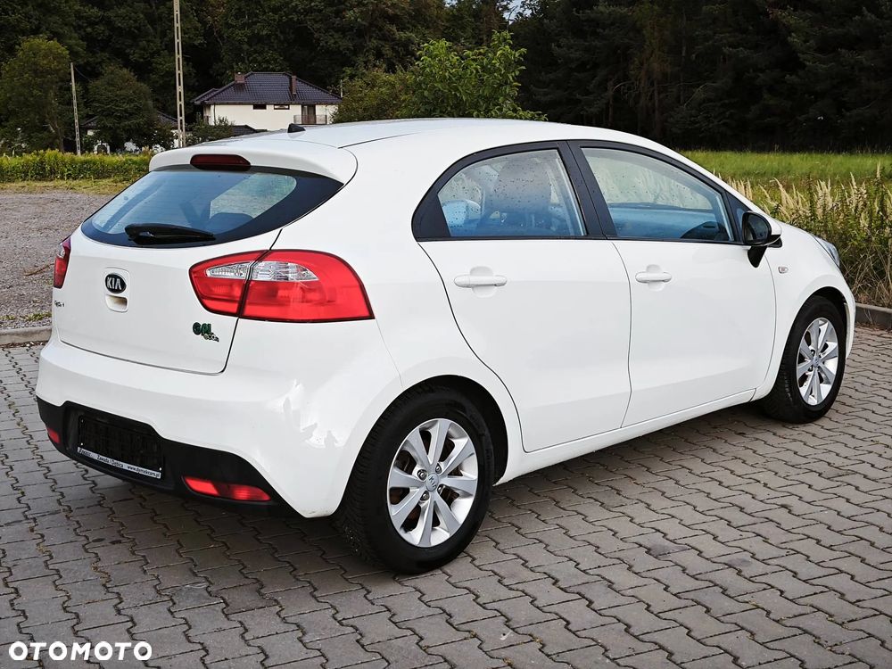Kia Rio 1.2 M - 20