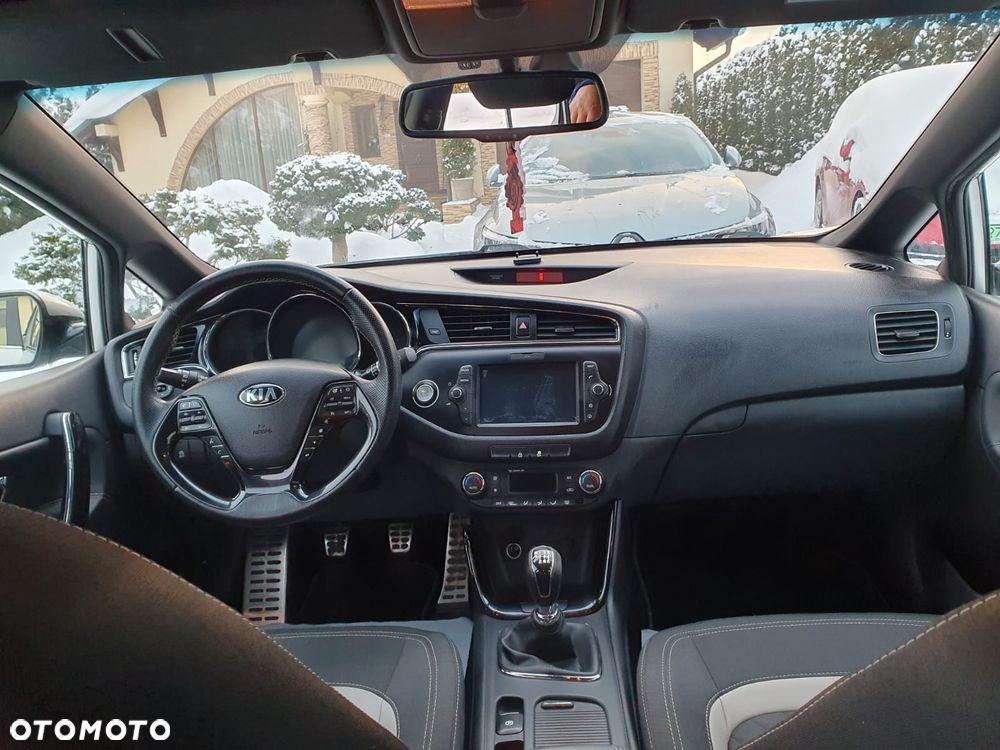 Kia Ceed 1.6 CRDi M - 25