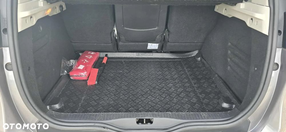 Renault Scenic - 7