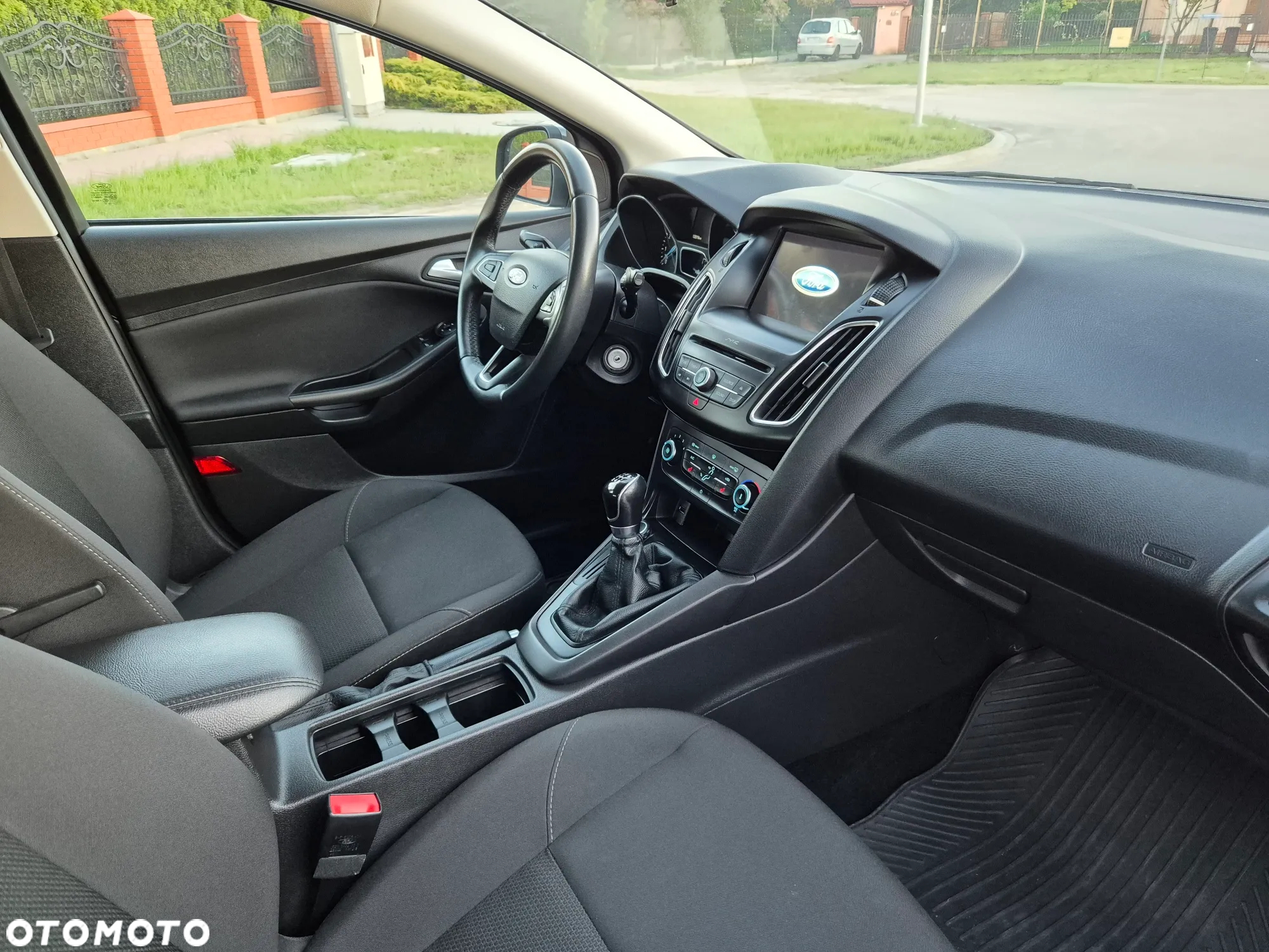 Ford Focus 1.6 Trend - 11