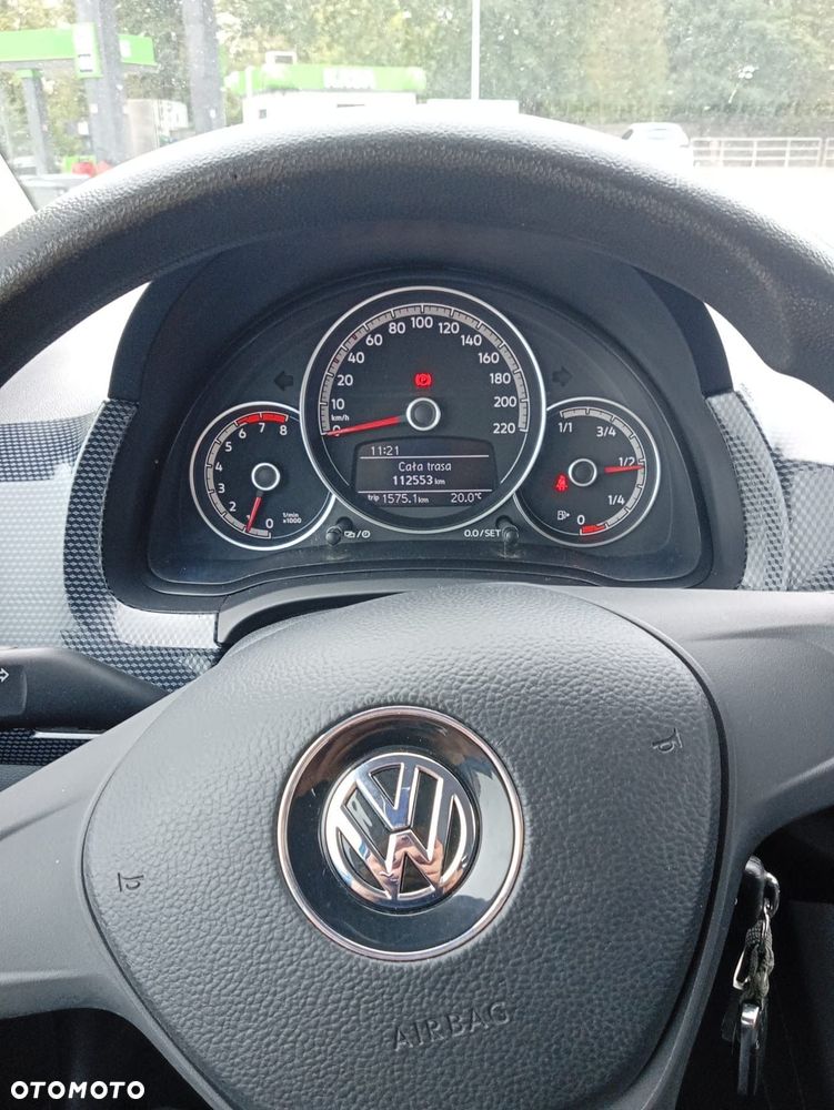 Volkswagen up! 1.0 move - 9