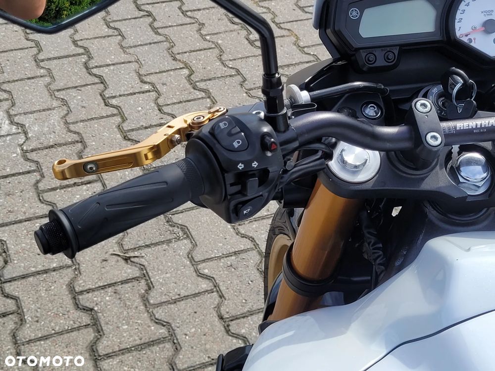 Yamaha FZ8 - 19