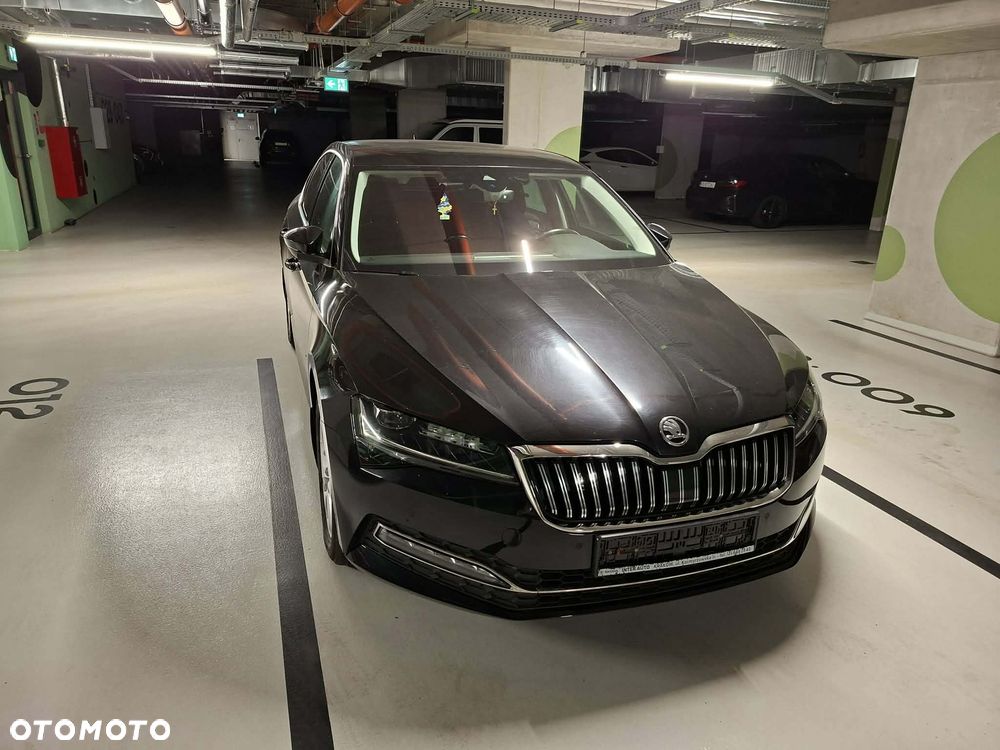 Skoda Superb 2.0 TDI SCR Style - 4