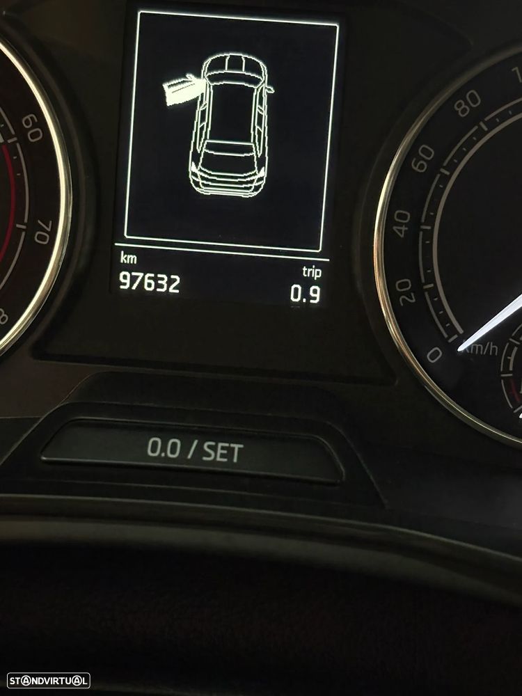 Skoda Kamiq 1.0 TSI Style DSG - 20