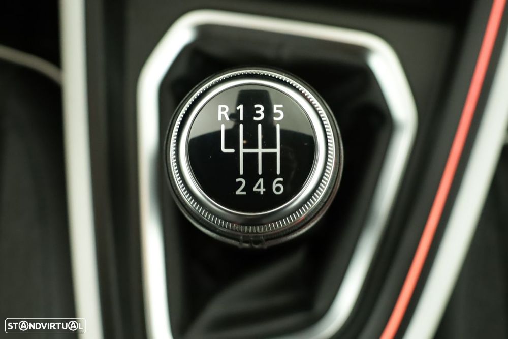 Renault Clio 1.0 TCe Techno - 14