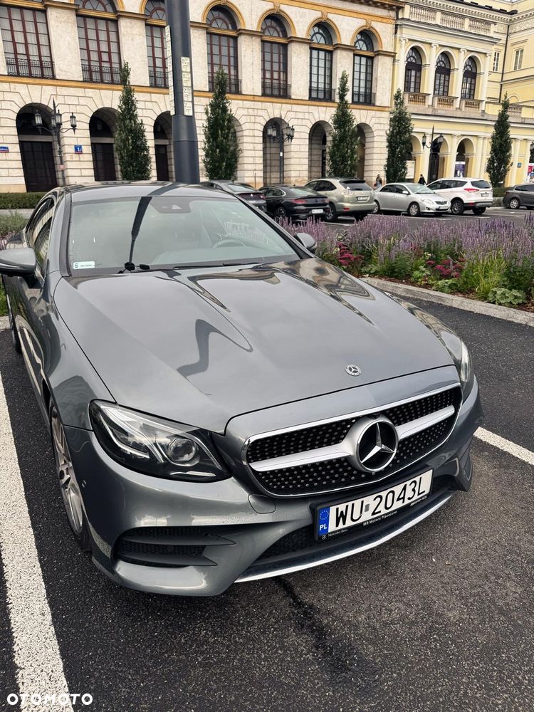 Mercedes-Benz Klasa E 300 Coupe 9G-TRONIC - 3