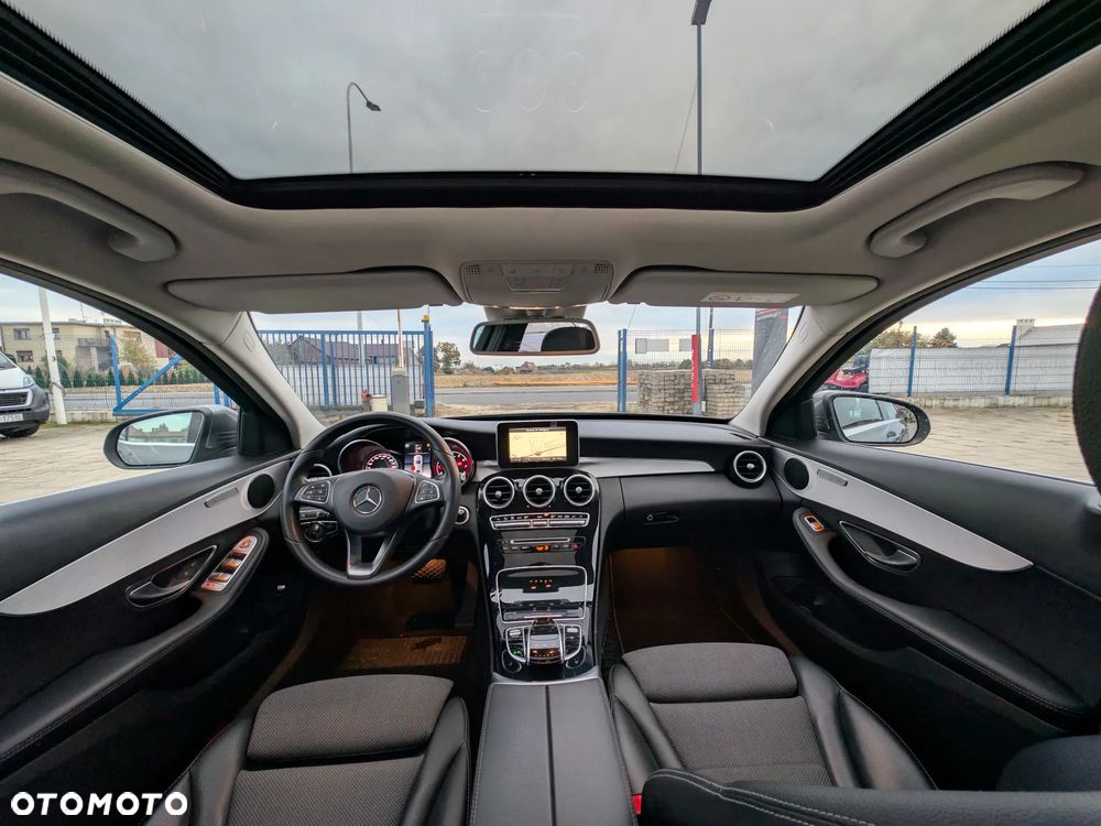 Mercedes-Benz Klasa C 250 9G-TRONIC Avantgarde - 16