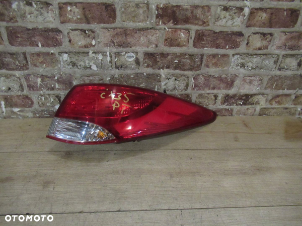 LAMPA TYŁ PRAWA HYUNDAI IX35 10/15