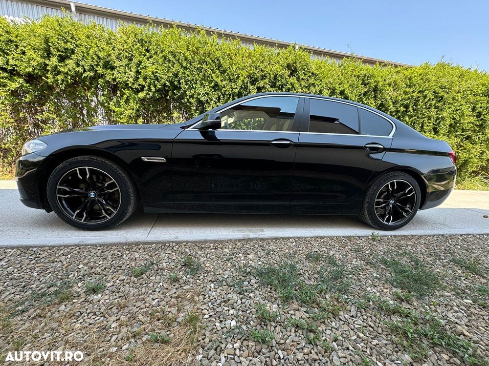 BMW Seria 5 518d Aut. Luxury Line - 11