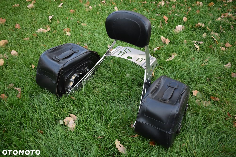 Suzuki Intruder - 30