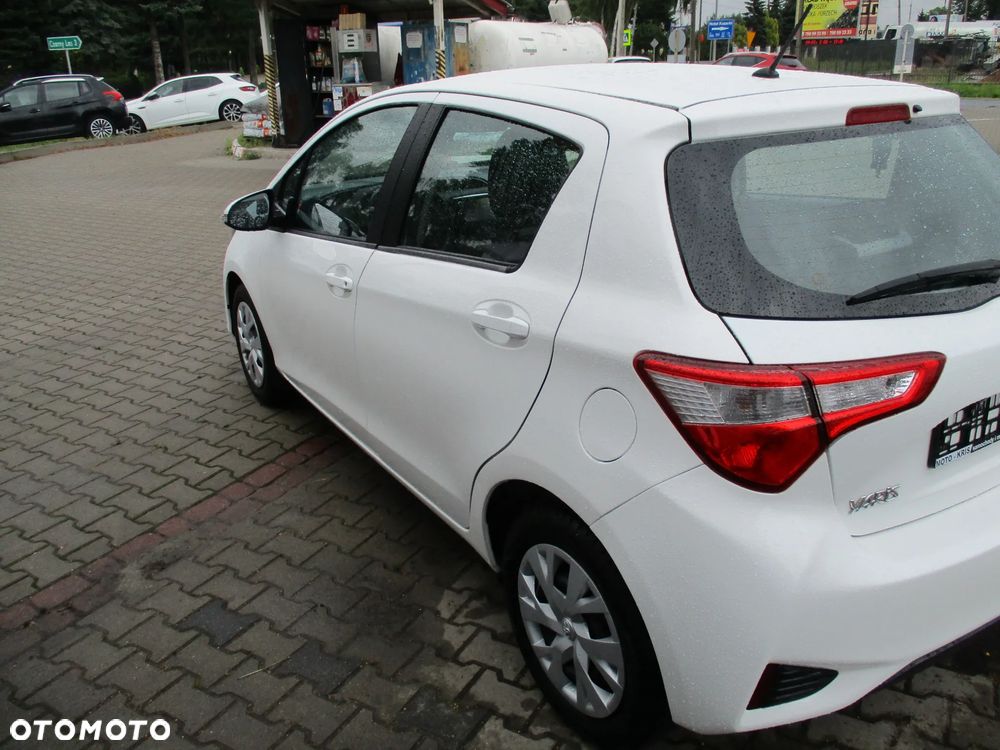 Toyota Yaris - 6