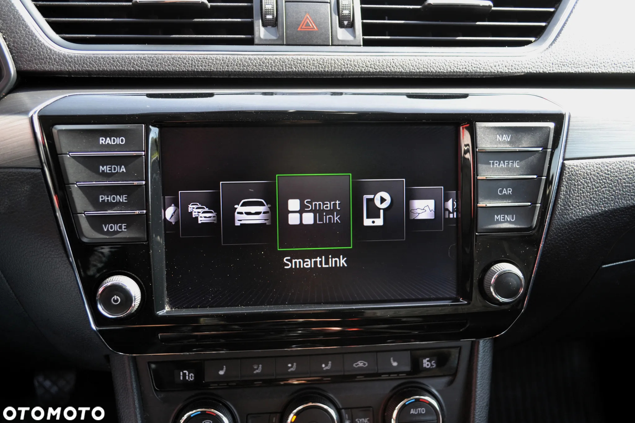Skoda Superb 1.8 TSI Ambition - 21