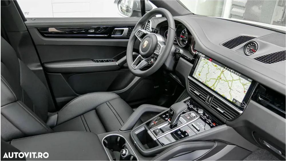 Porsche Cayenne Standard - 7