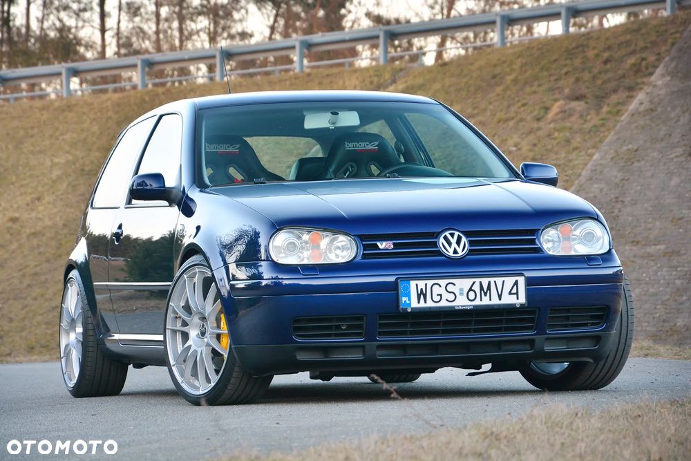 Volkswagen Golf - 6