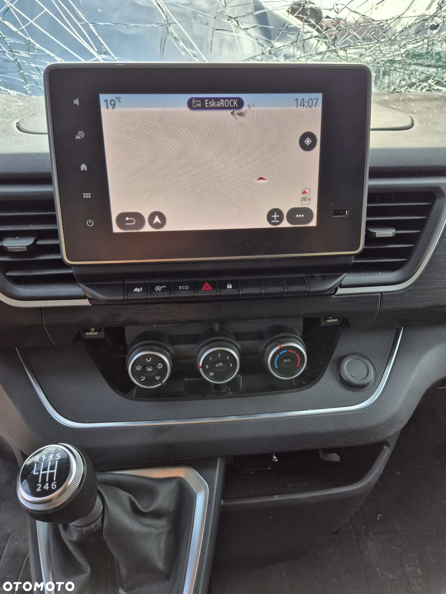 Toyota Proace CITY 1.5d - 14