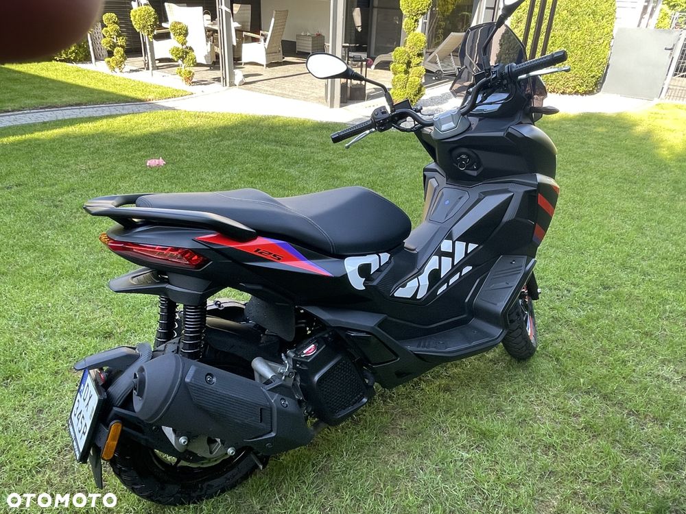 Aprilia SR - 6