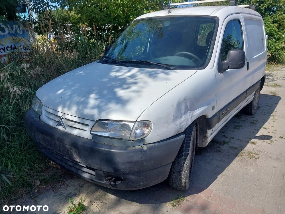 Citroen Berlingo Peugeot Partner I silnik 1.9 TD skrzynia biegów drzwi maska błotnik klapa EWPA szyba czołowa fotel belka felgi alternator maglownica lampa zderzak hak holowniczy relingi bagażnik dachowy klamka zacisk mcperson rozrusznik pompa wtryskowa paliwa antena zegary stacyjka lusterko prawy lewy prawe lewe CAŁY NA CZĘŚCI WSZYSTKIE CZĘŚCI - 1