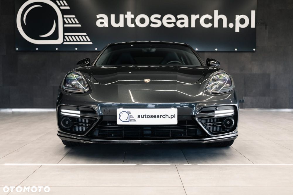 Porsche Panamera Turbo - 3