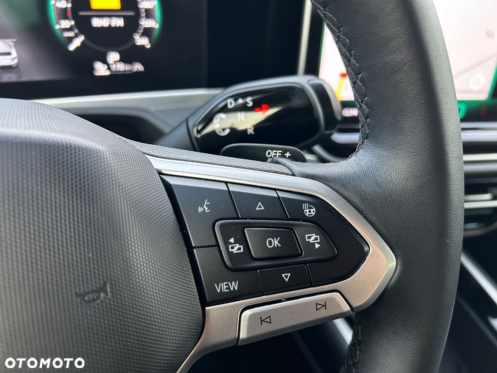 Volkswagen Passat 1.5 TSI eHybrid PHEV 200kW Style DSG - 23