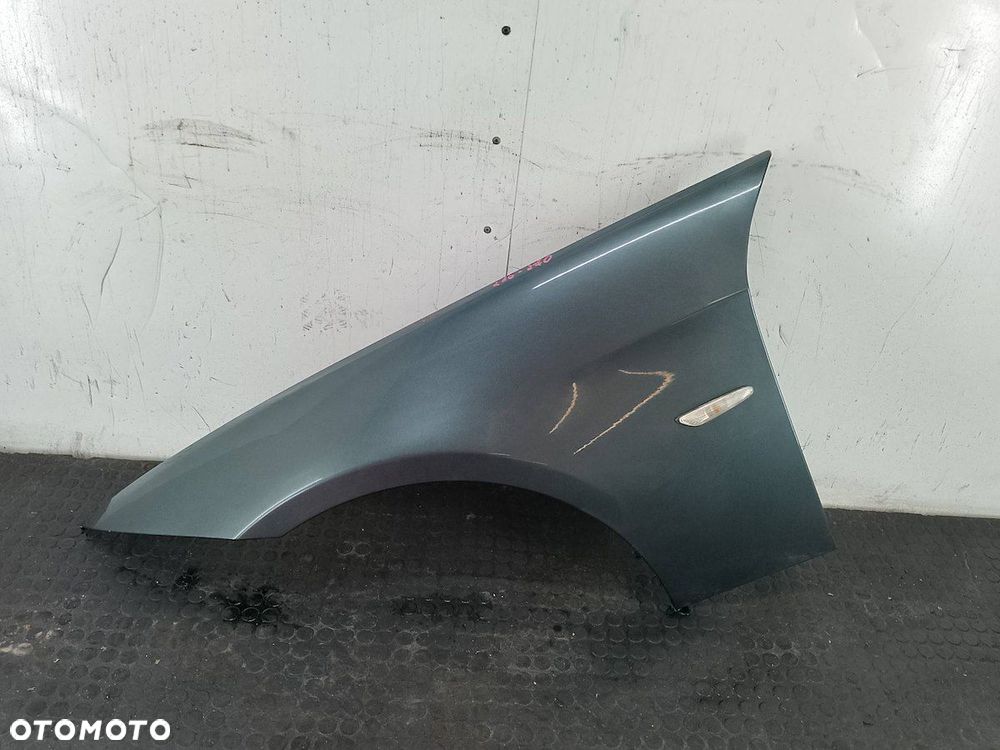 BŁOTNIK LEWY PRZÓD BMW E91 A81/6 - 1