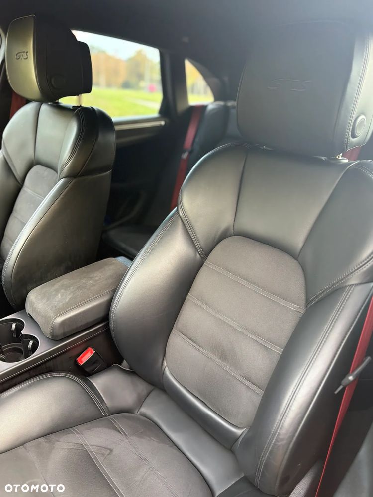 Porsche Macan GTS - 11