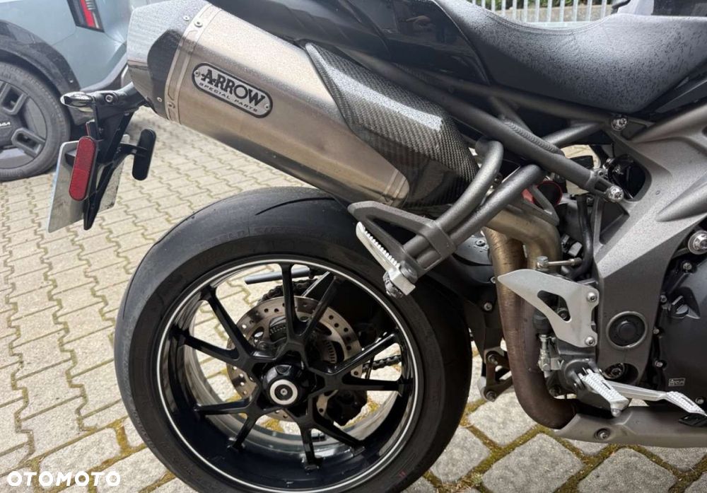 Triumph Speed Triple - 7