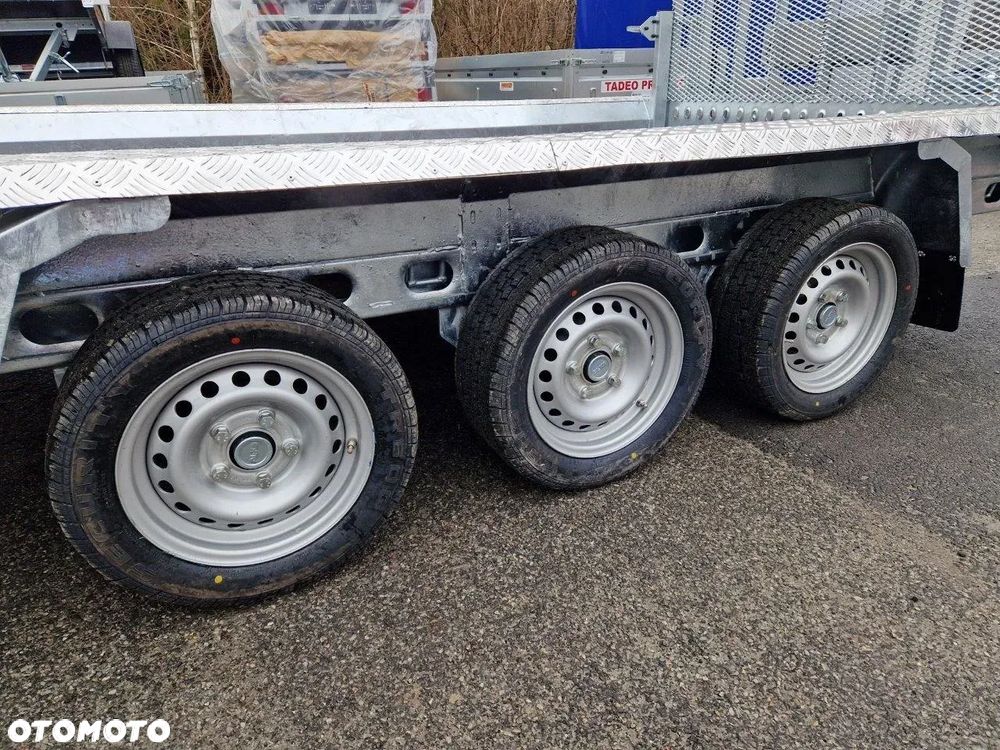 Wiola B3540 MAX 3 osie 3,5t pod koparkę - 7