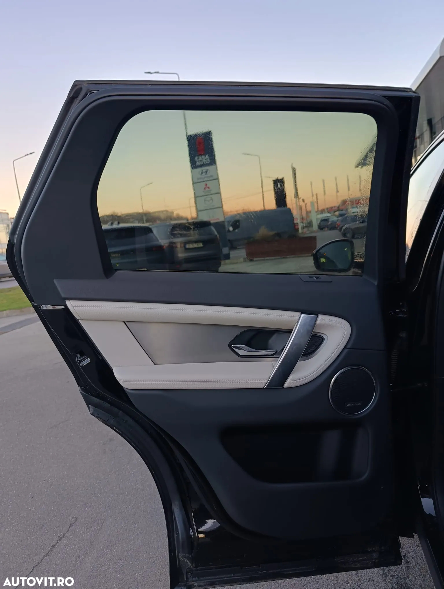 Land Rover Discovery Sport - 3