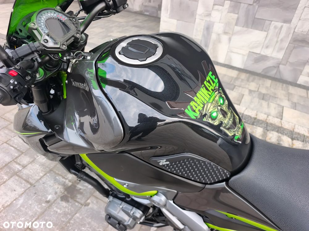 Kawasaki Z 900 - 34