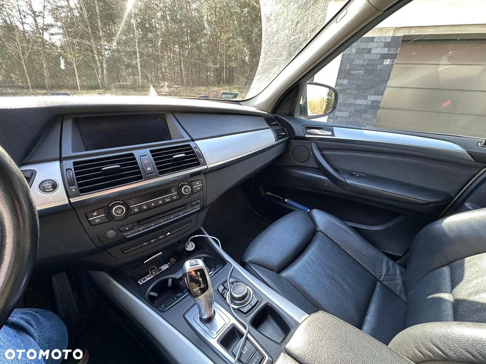 BMW X5 - 6