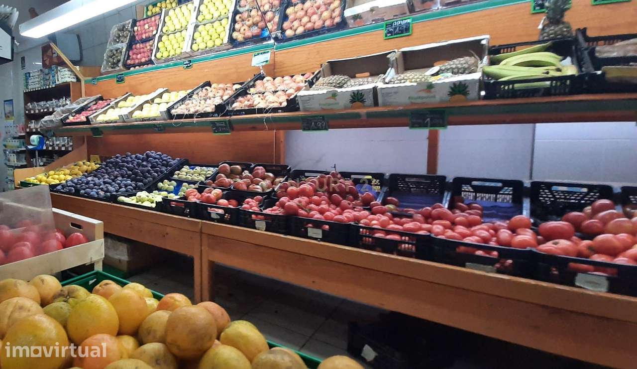 OEIRAS 2 Lojas para venda com Yeld de 7,5% - Grande imagem: 5/11