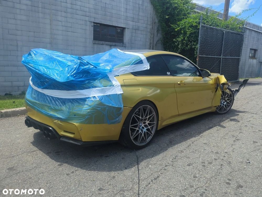BMW M4 DKG Competition - 10