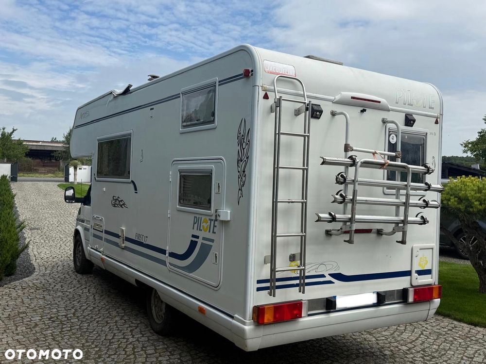 Ford Transit - 5