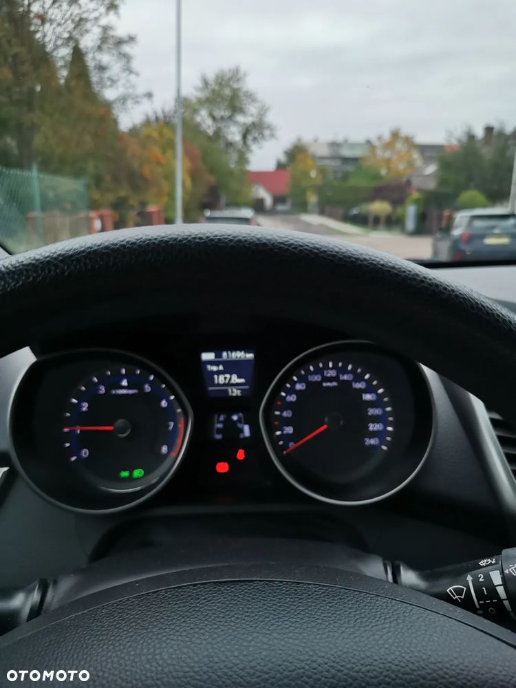 Hyundai i30 1.6 Classic + - 16