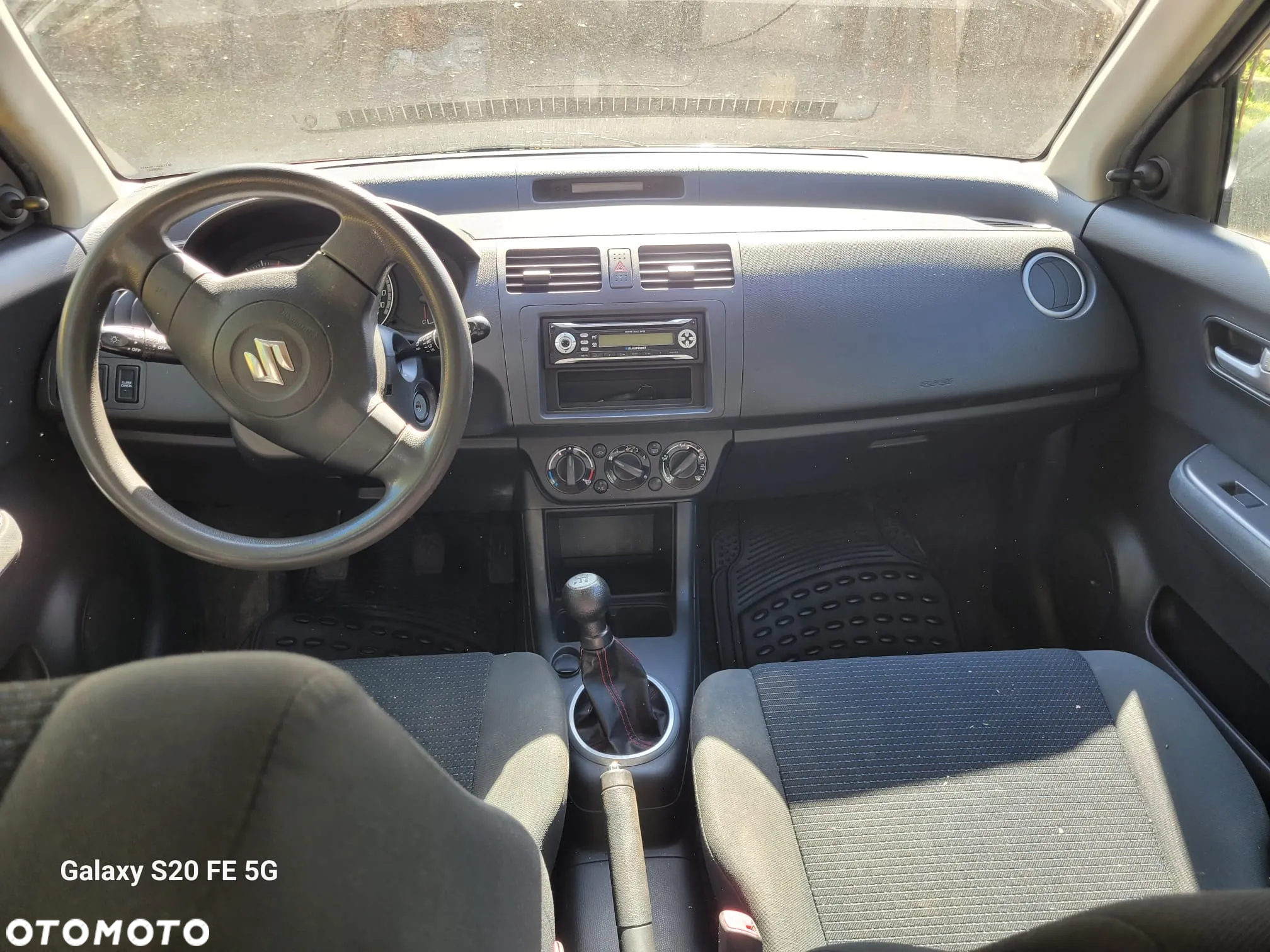 Suzuki Swift - 4