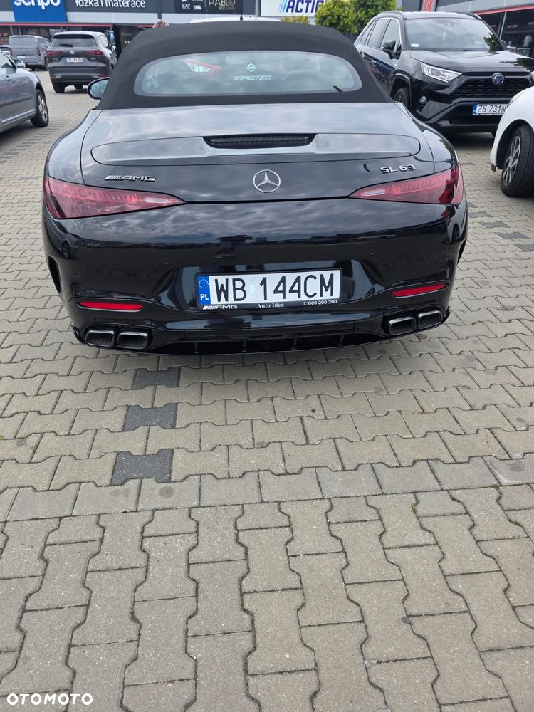 Mercedes-Benz SL AMG 63 4-Matic+ - 32