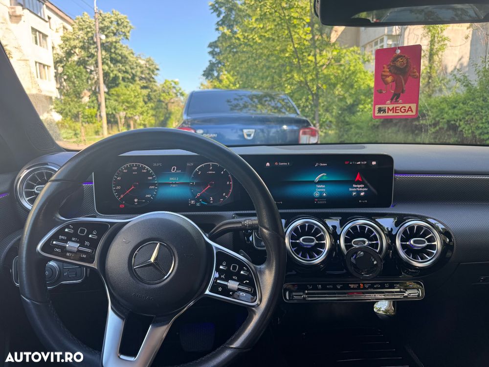 Mercedes-Benz A 180 - 9