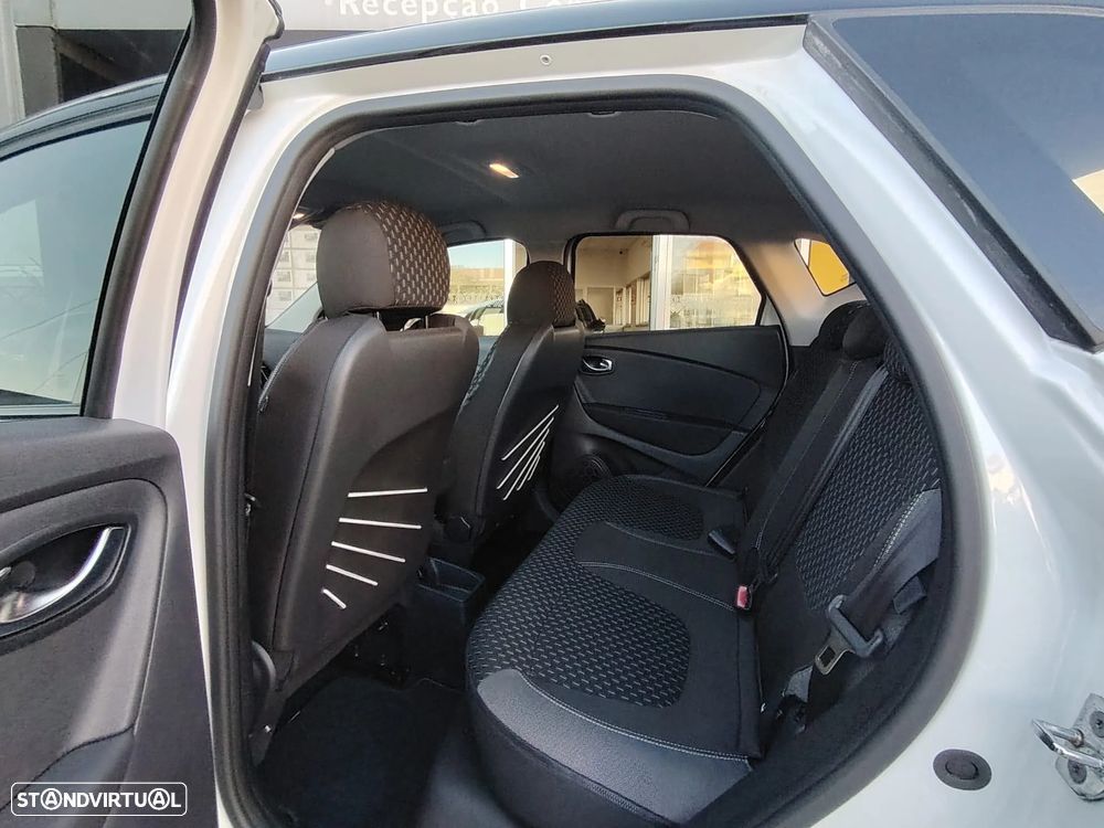 Renault Captur 0.9 TCE Exclusive - 9