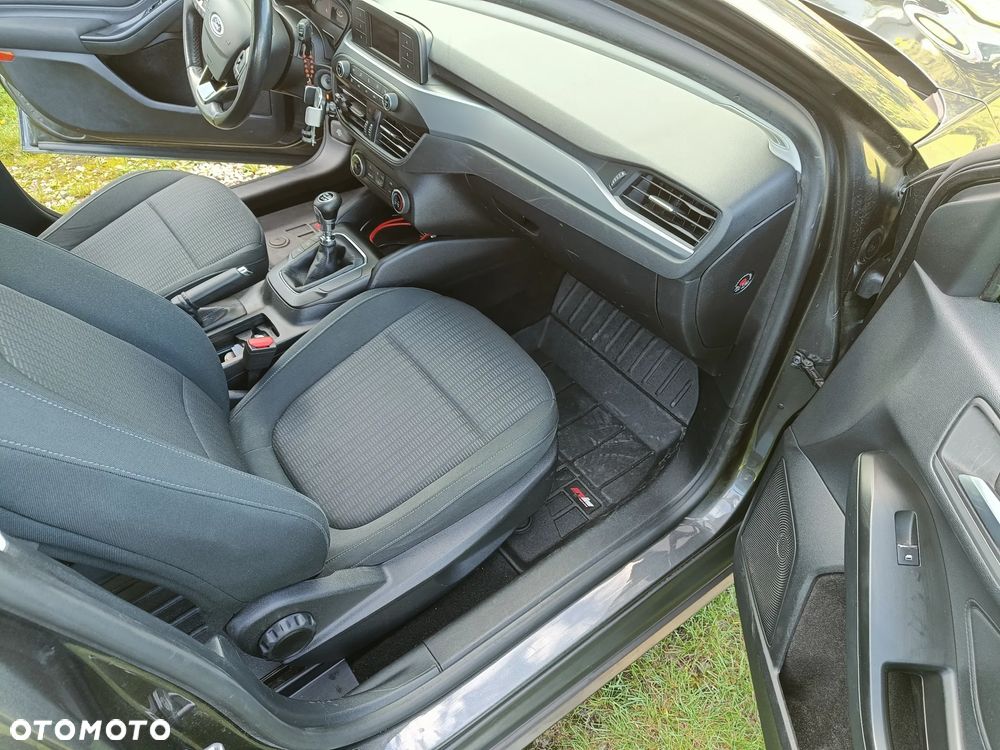 Ford Focus 1.5 EcoBlue Active - 10
