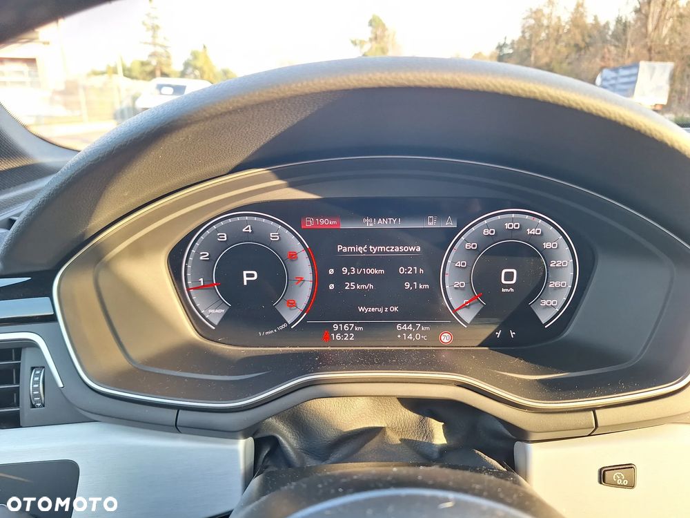 Audi A4 Limousine - 8