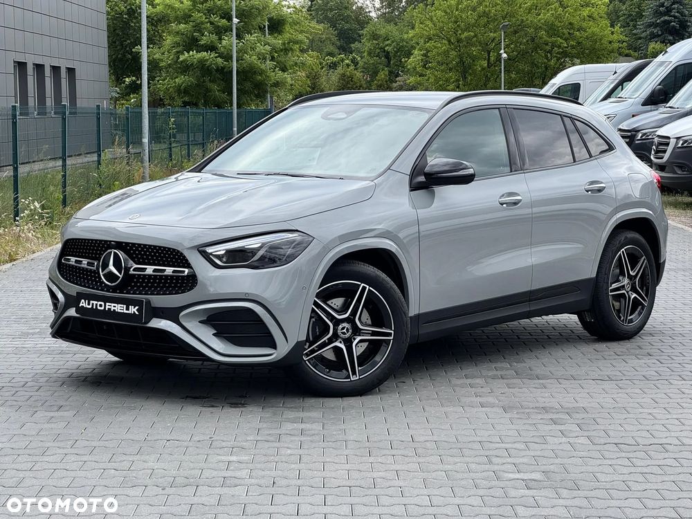 Mercedes-Benz GLA 220 mHEV 4-Matic AMG Line 8G-DCT - 3