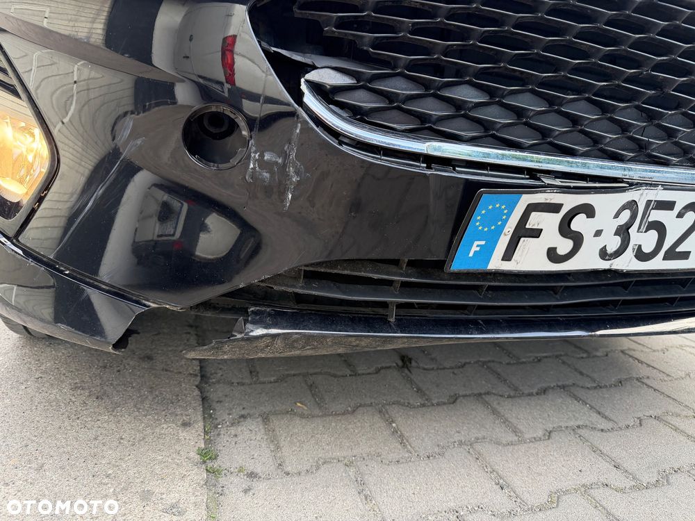 Ford Fiesta - 24
