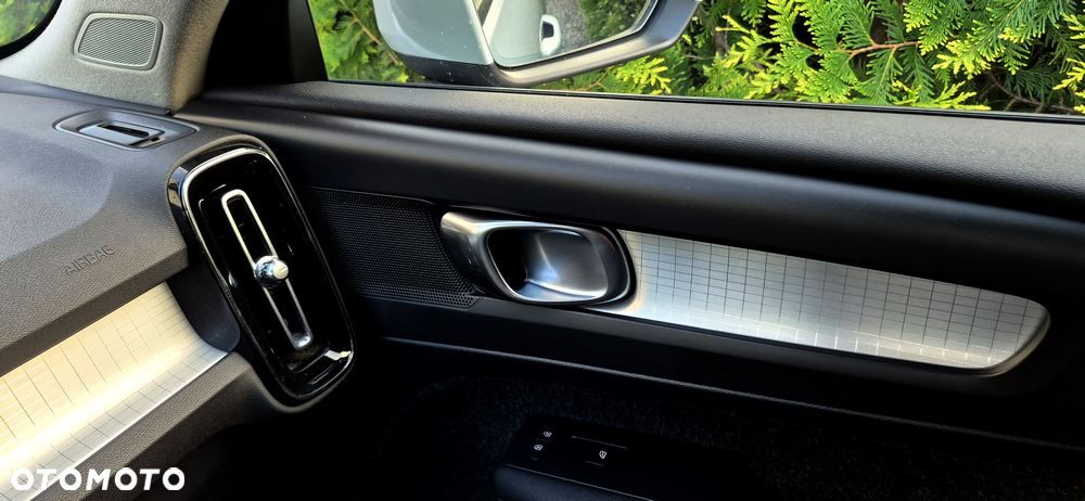 Volvo XC 40 D3 Geartronic - 33