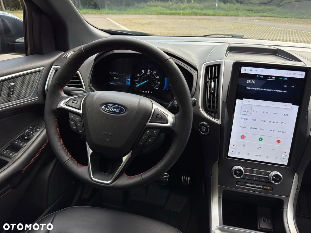 Ford Edge - 12