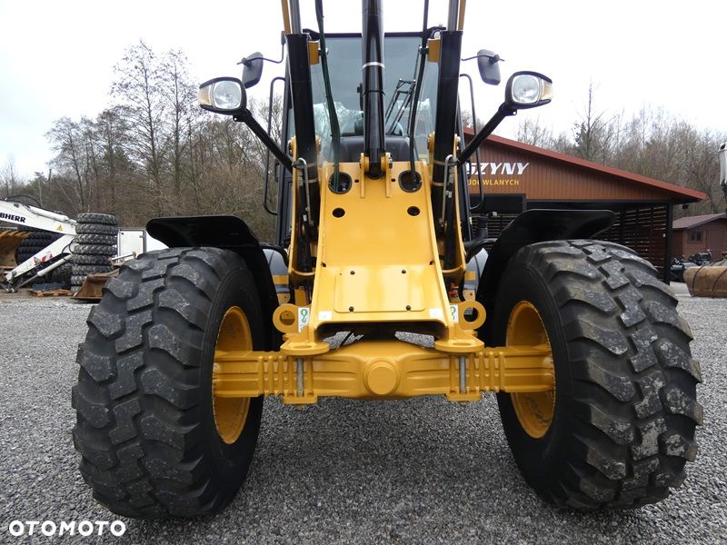 Caterpillar CAT 908M z Niemiec / KLIMA / 2998mtg / - 30