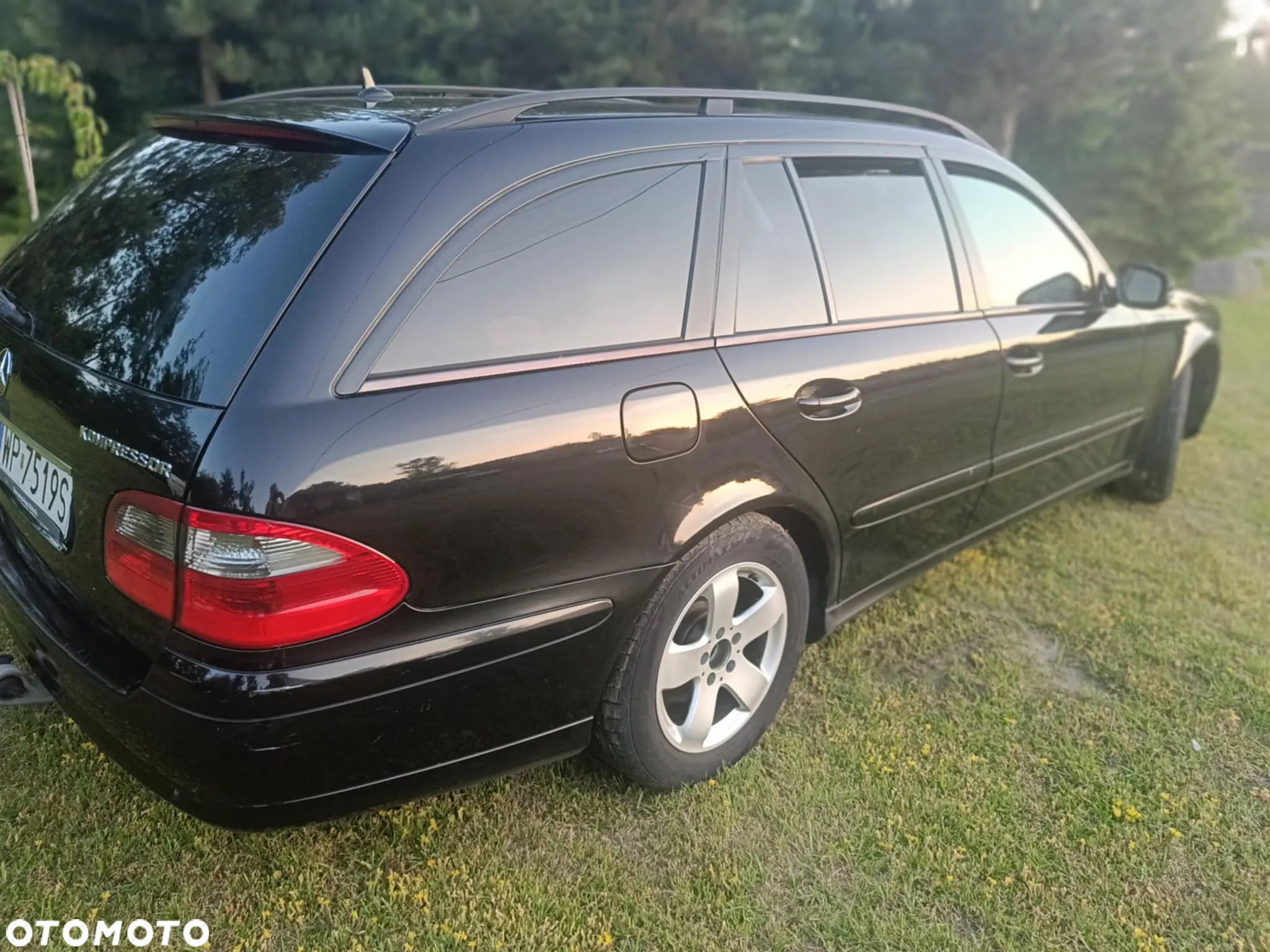 Mercedes-Benz Klasa E 200 T Kompressor Automatik Classic - 3