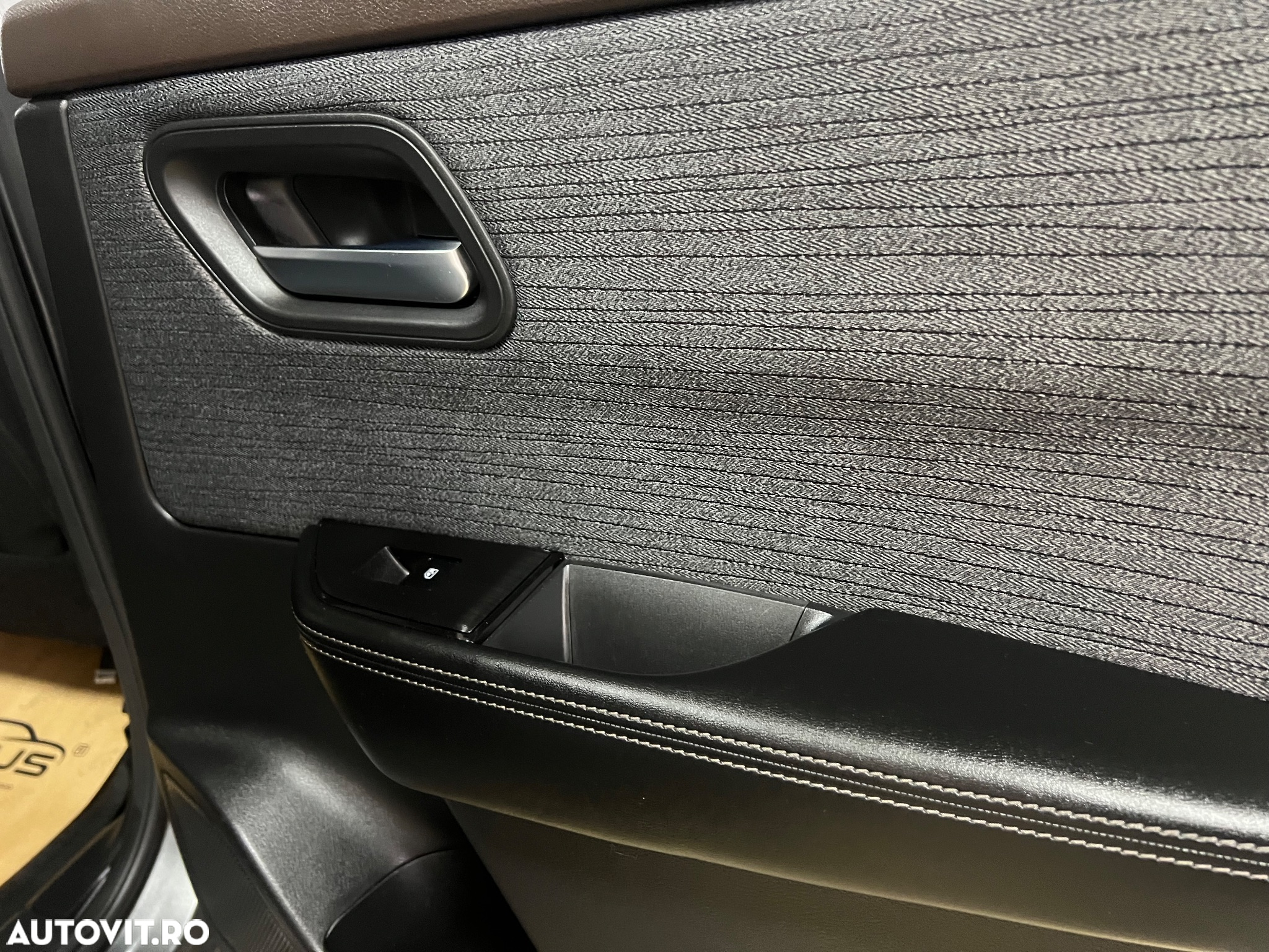 Nissan X-Trail ePower 5 locuri N-Connecta - 17