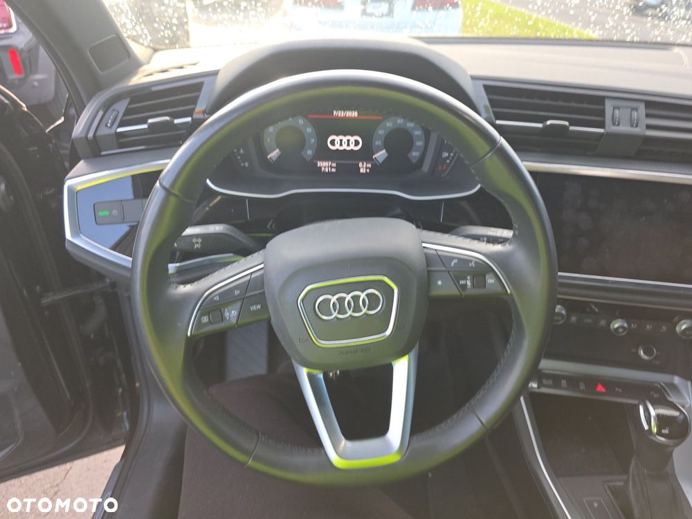 Audi Q3 - 12