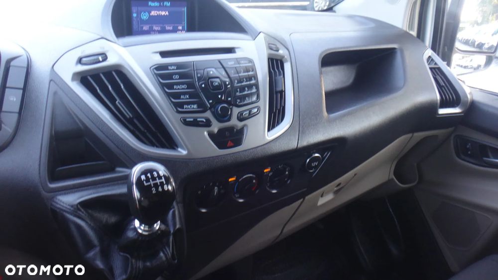 Ford TRANSIT - 11
